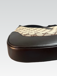 Gucci Jackie Medium en Lona GG Supreme con Tribanda Web y Piel