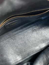 Loewe Amazona 28 en Piel Granulada Metalizada – Gris Peltre / Plata Oscuro