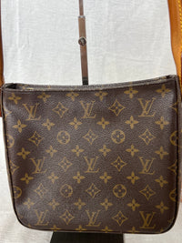 Bolso Louis Vuitton Looping MM en Lona Monogram