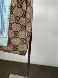 Gucci Balthus Pochette - detalles azul cielo