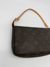 Louis Vuitton pochette accesoires
