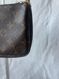 Louis Vuitton Pochette Accesories