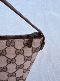 Gucci Boat Pochette - GG Canvas Marrón