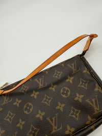 Louis Vuitton pochette accesoires