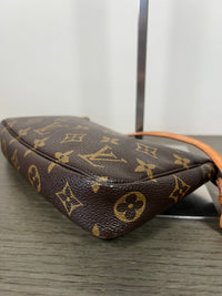 Louis Vuitton Pochette Accesoires