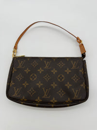 Louis Vuitton pochette accesoires
