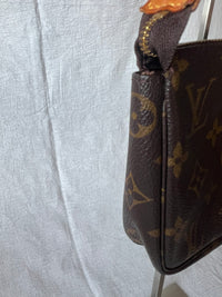 Louis Vuitton Pochette Accesories