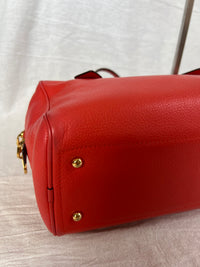 Bolso Mini Boston Loewe Heritage en Piel Roja con Logo Grabado