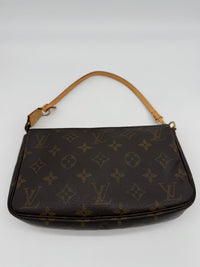 Louis Vuitton pochette accesoires