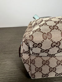 Gucci Balthus Pochette - detalles azul cielo