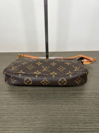 Louis Vuitton Pochette Accesoires - modelo original
