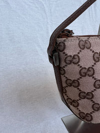 Gucci Boat Pochette - GG Canvas Marrón