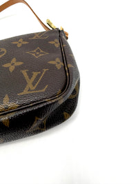Louis Vuitton pochette accesoires Monogram